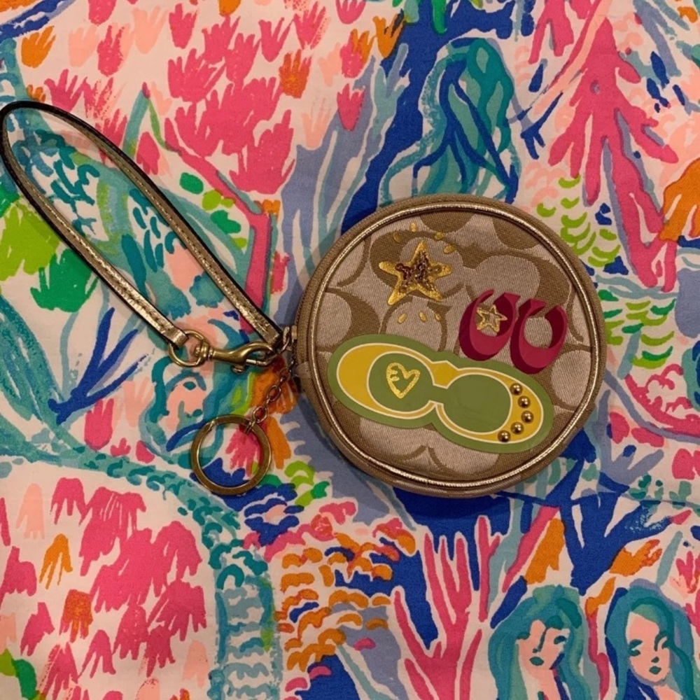 Coach Poppy POP Circular Wristlet RARE